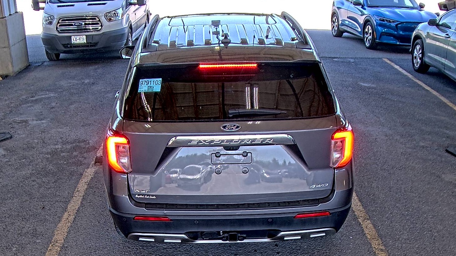 FORD EXPLORER - 6