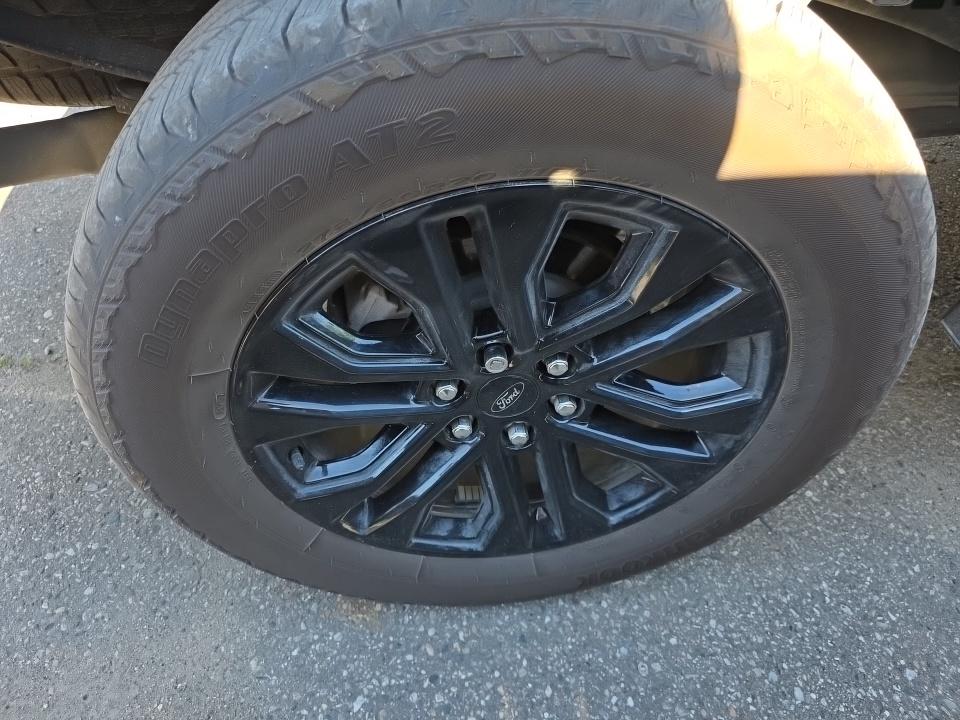 2025 Ford F-150 Lariat AWD