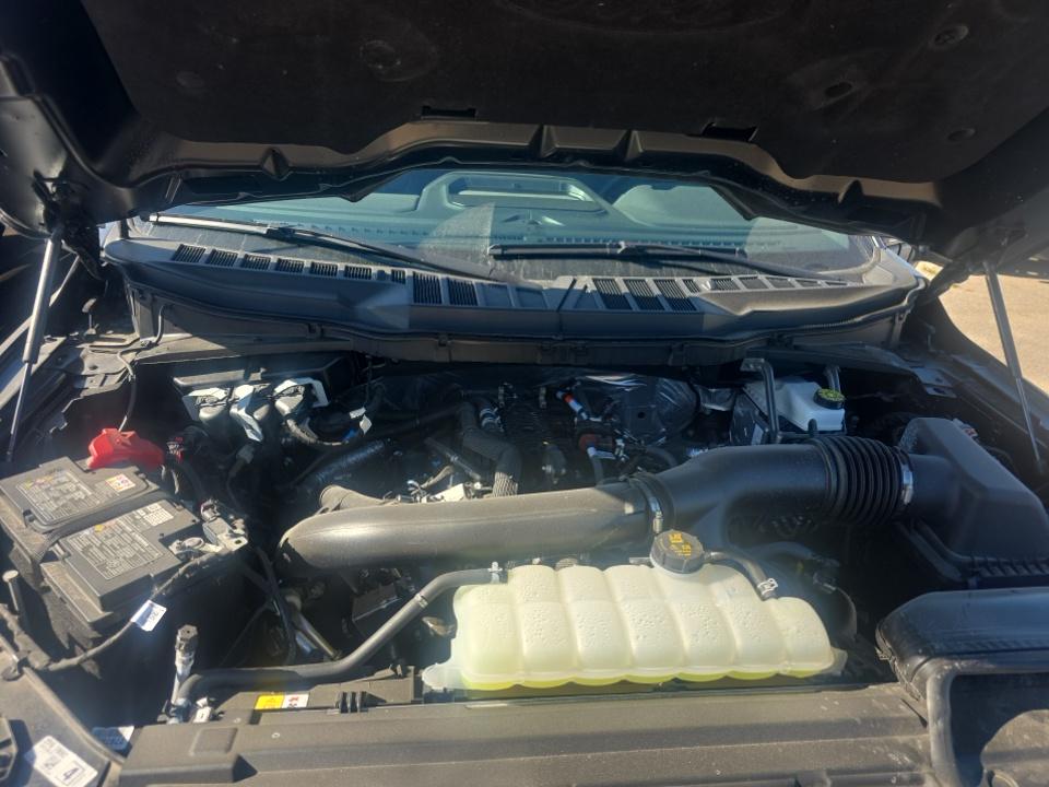 2025 Ford F-150 Lariat AWD