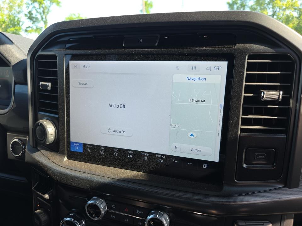 2025 Ford F-150 Lariat AWD
