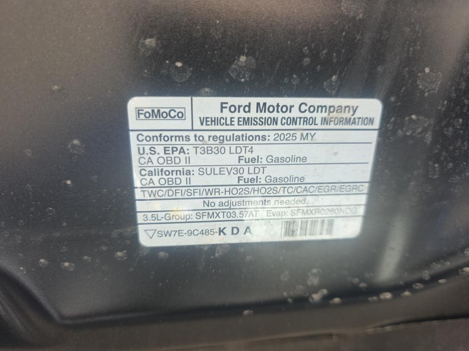 2025 Ford F-150 Lariat AWD