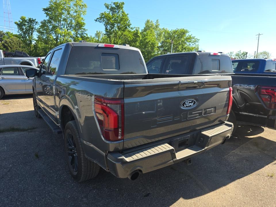 2025 Ford F-150 Lariat AWD