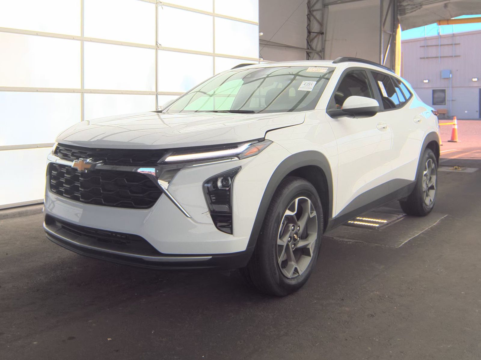 CHEVROLET TRAX - 1