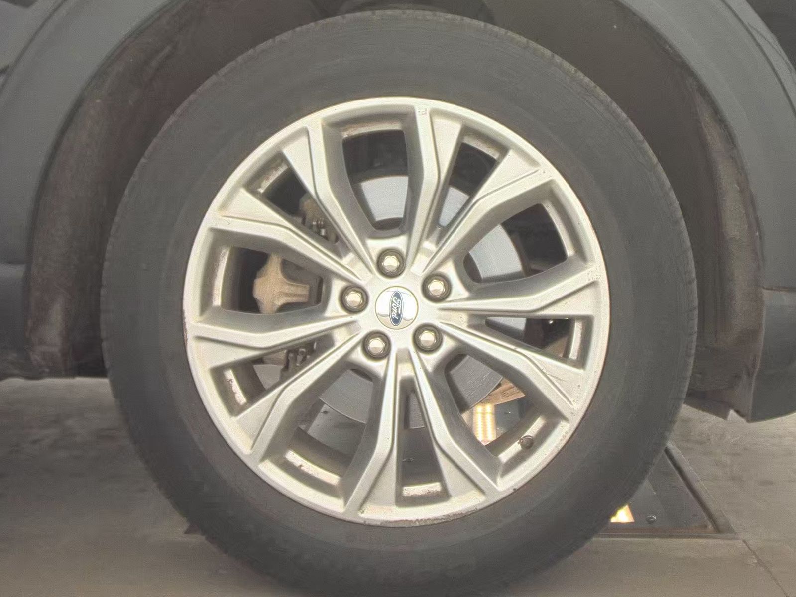 2023 Ford Explorer XLT AWD