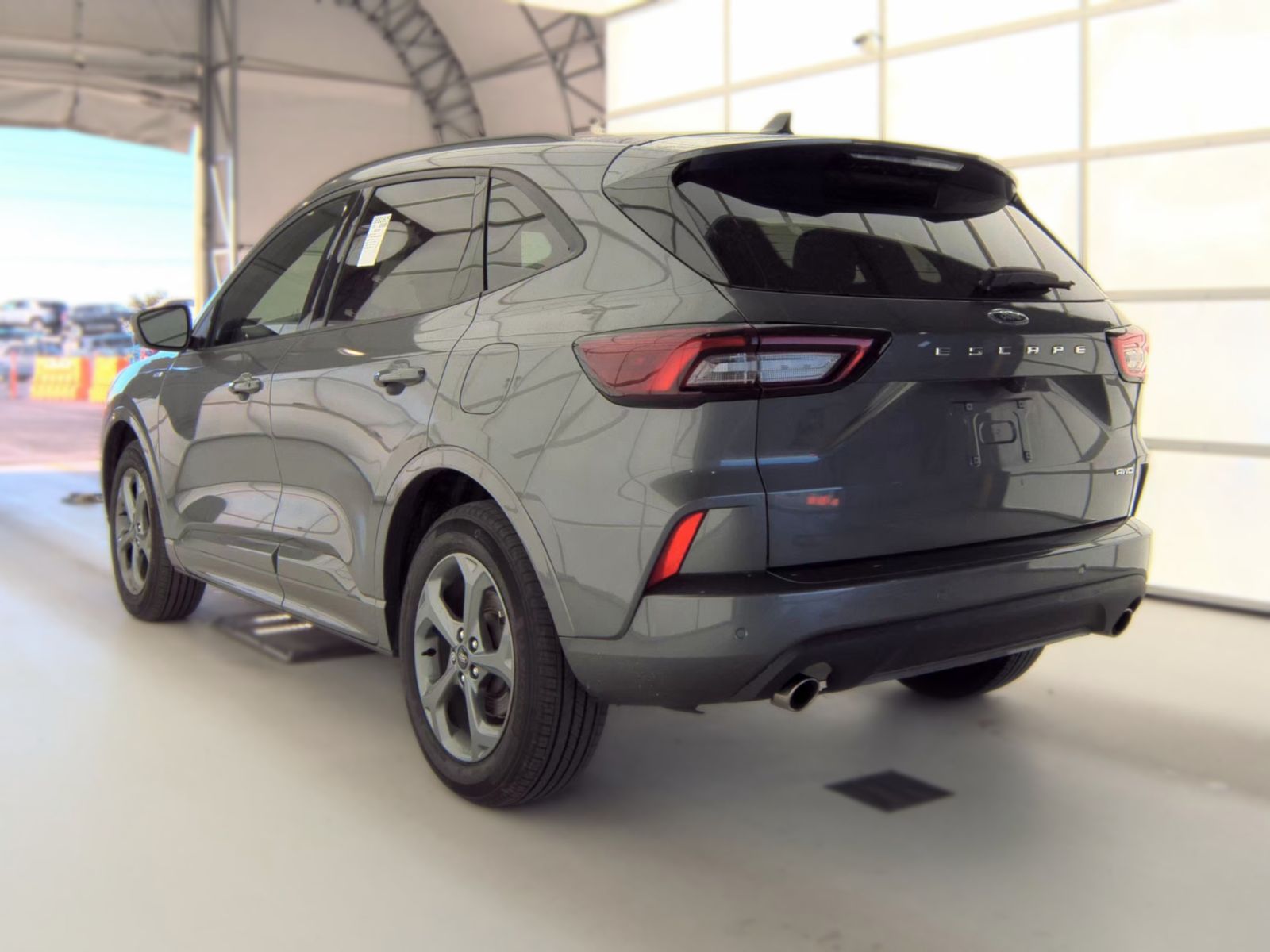 FORD ESCAPE - 9