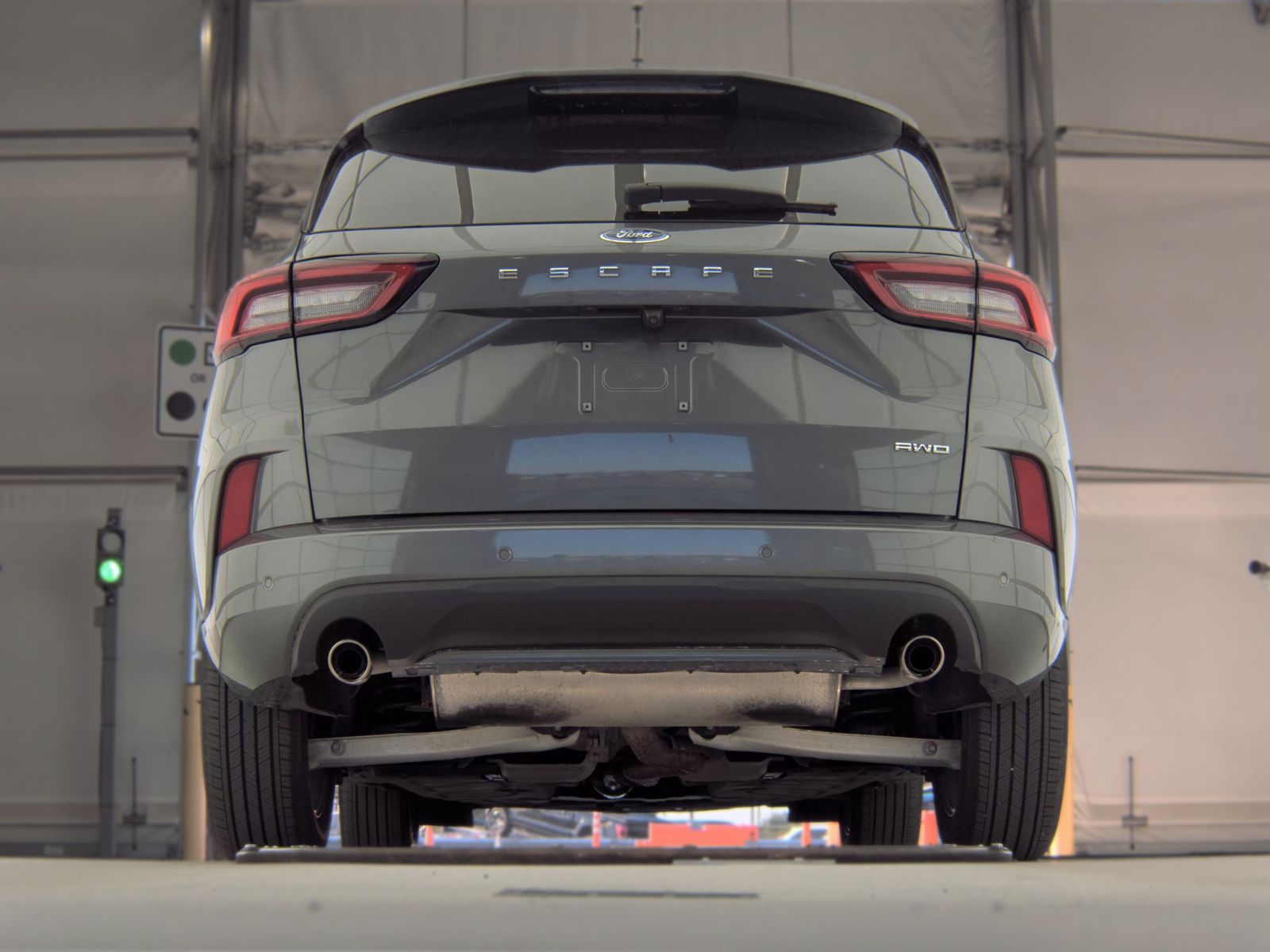 FORD ESCAPE - 8