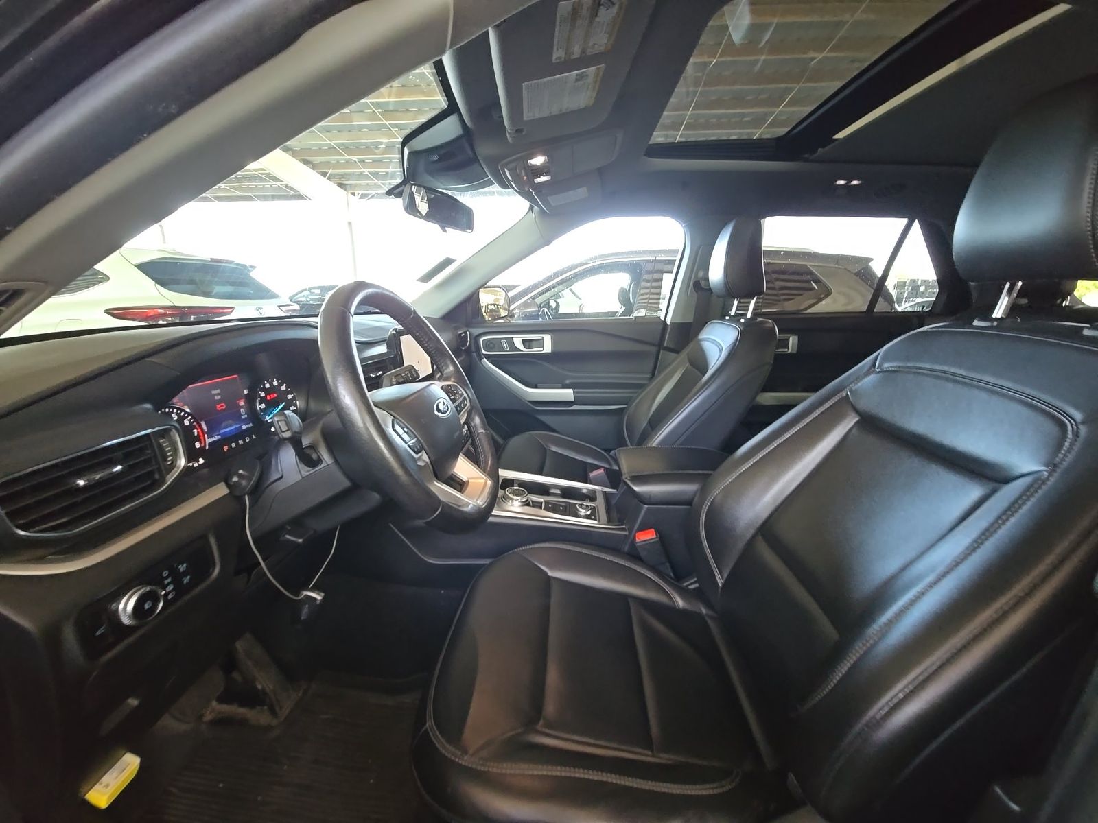 2023 Ford Explorer XLT AWD