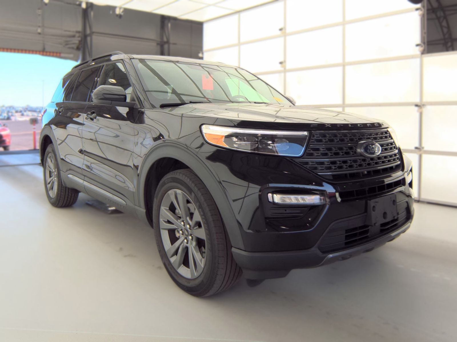 FORD EXPLORER - 5