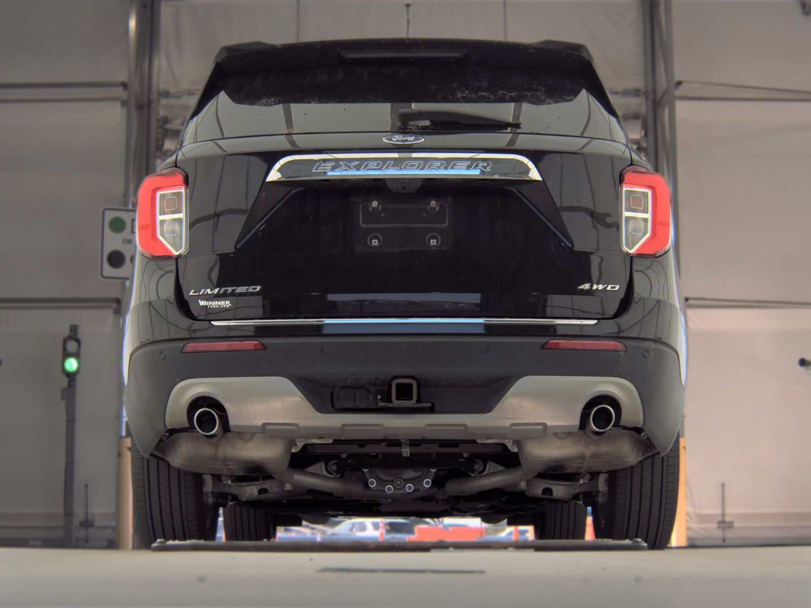 FORD EXPLORER - 8