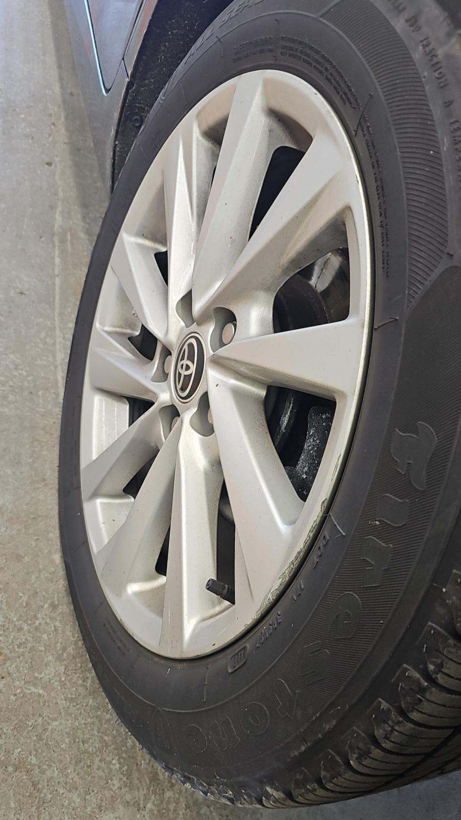 2024 Toyota Camry LE AWD