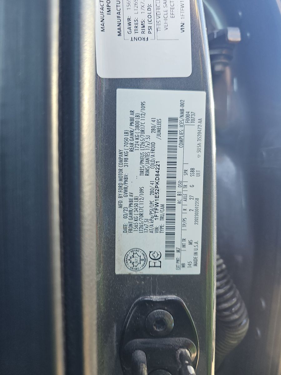 2023 Ford F-150 XLT AWD