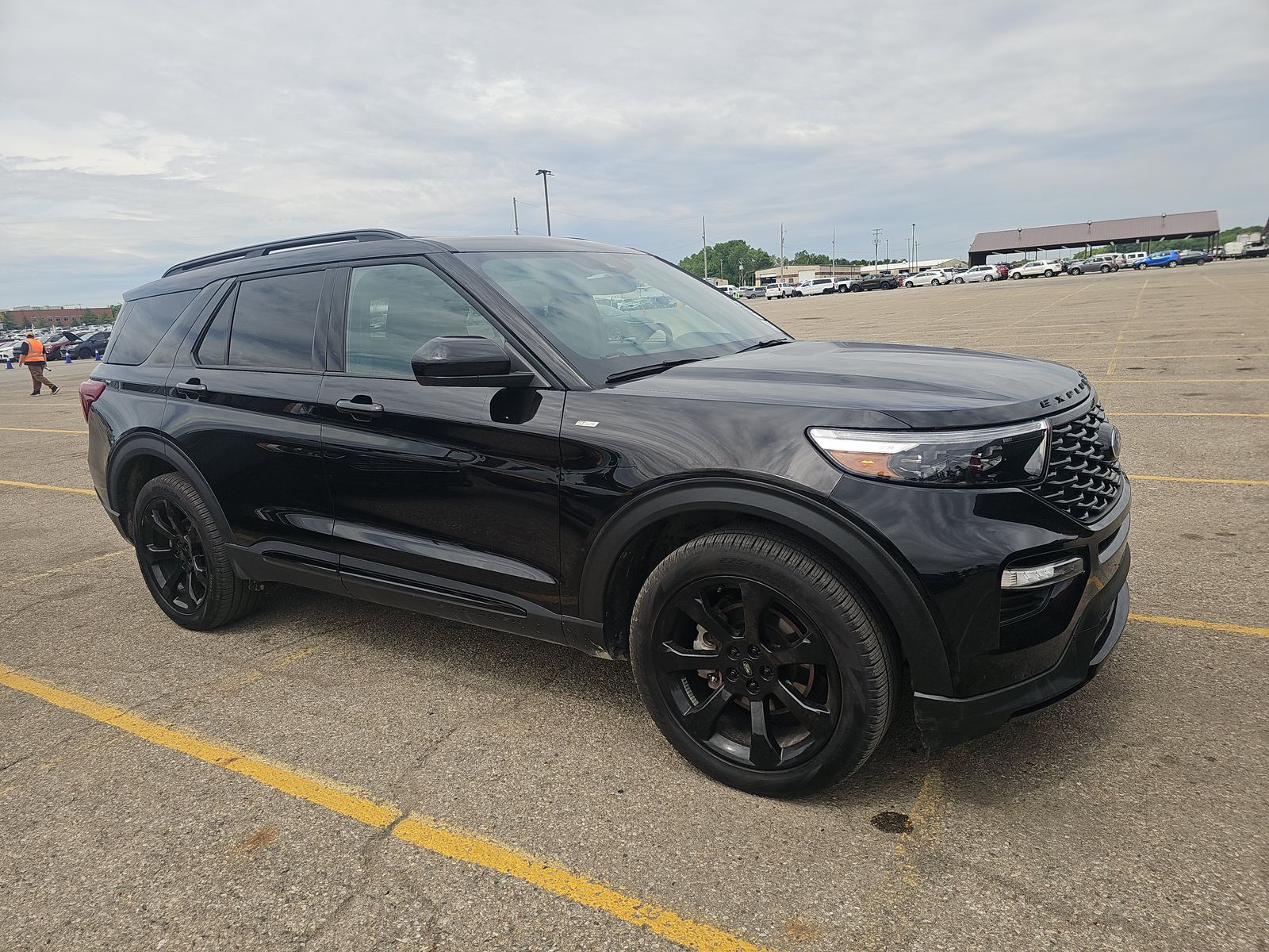 FORD EXPLORER - 4