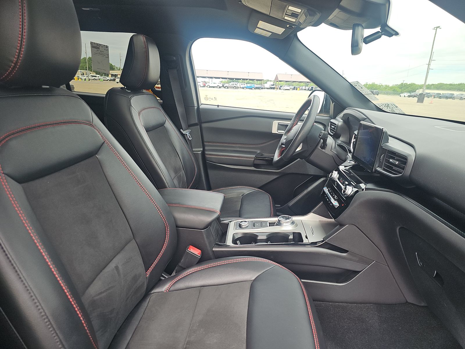 FORD EXPLORER - 9