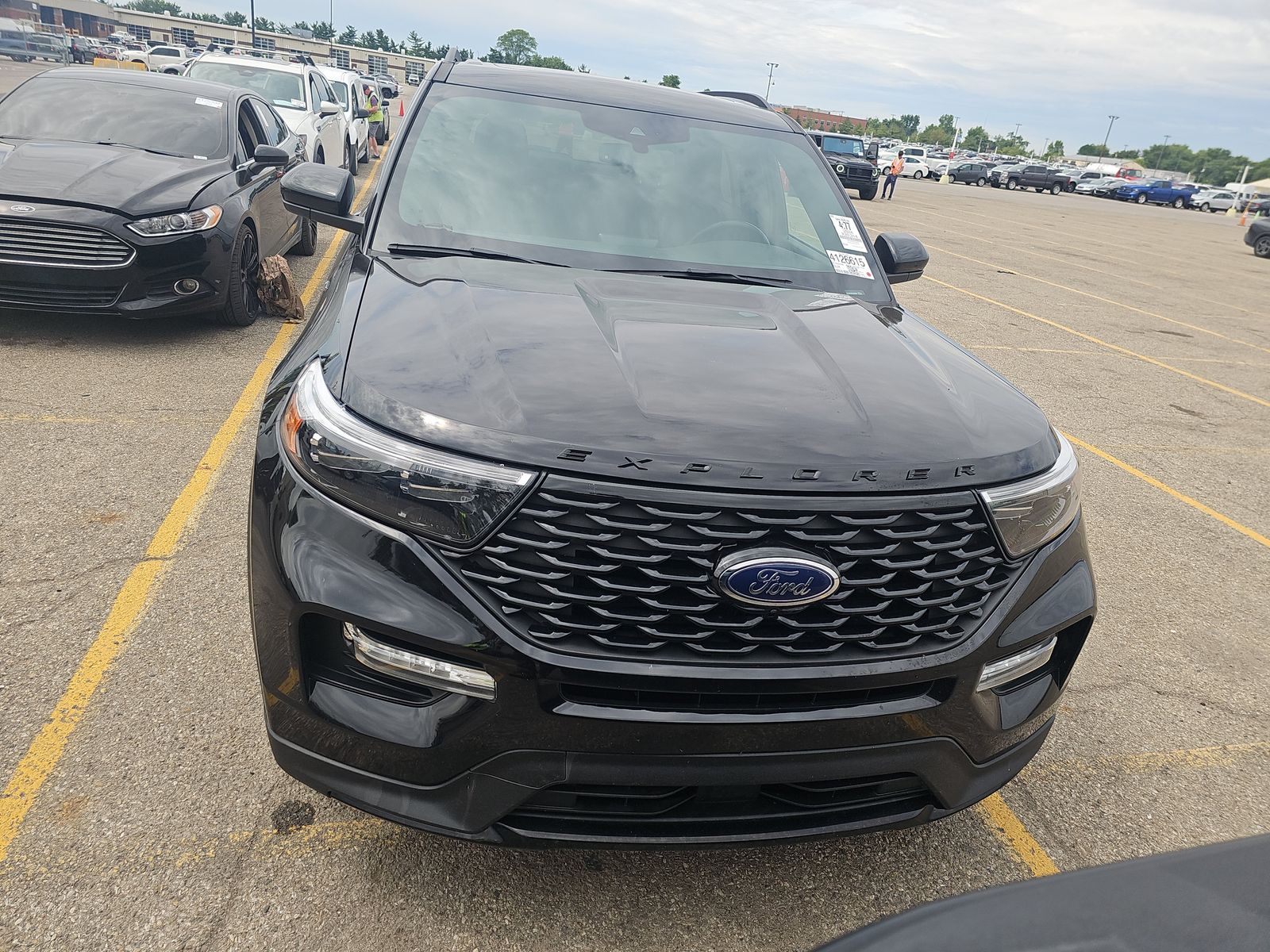 FORD EXPLORER - 3