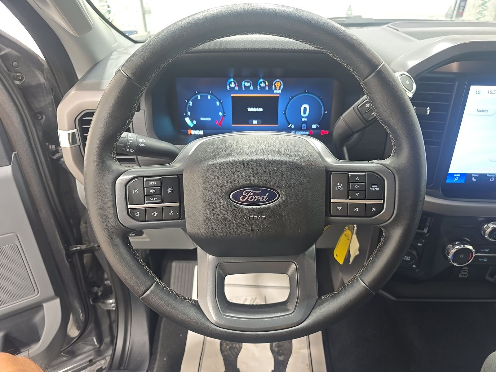 2025 Ford F-150 XLT AWD