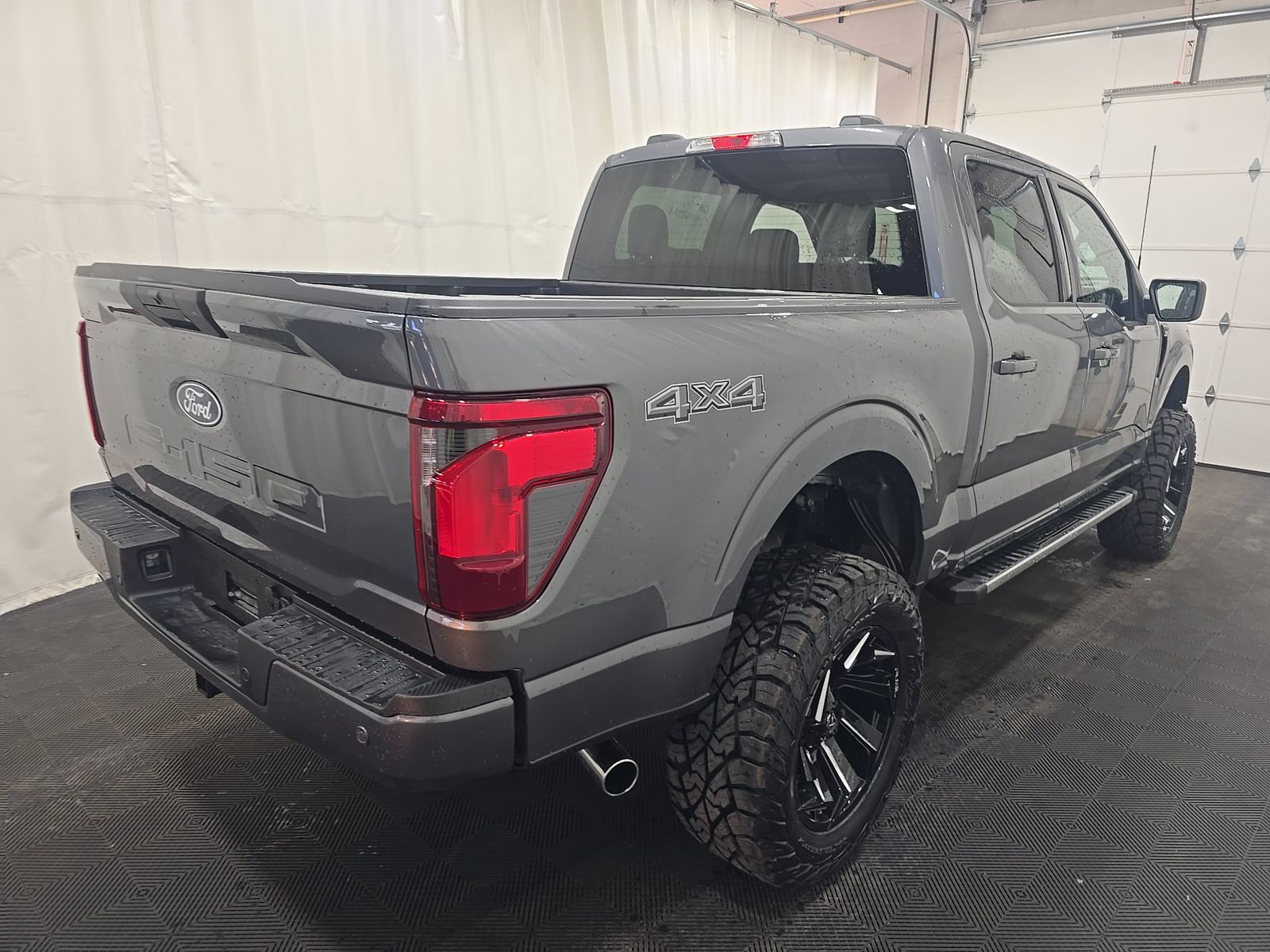 2025 Ford F-150 XLT AWD