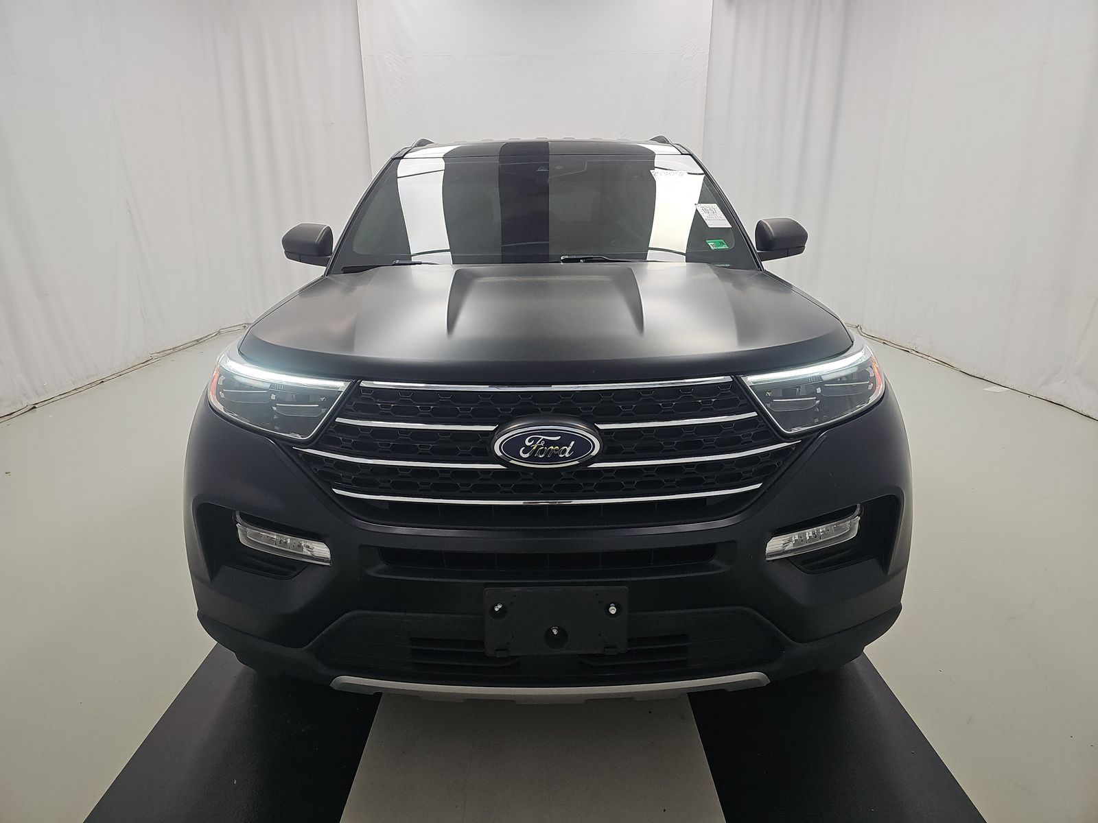 FORD EXPLORER - 3