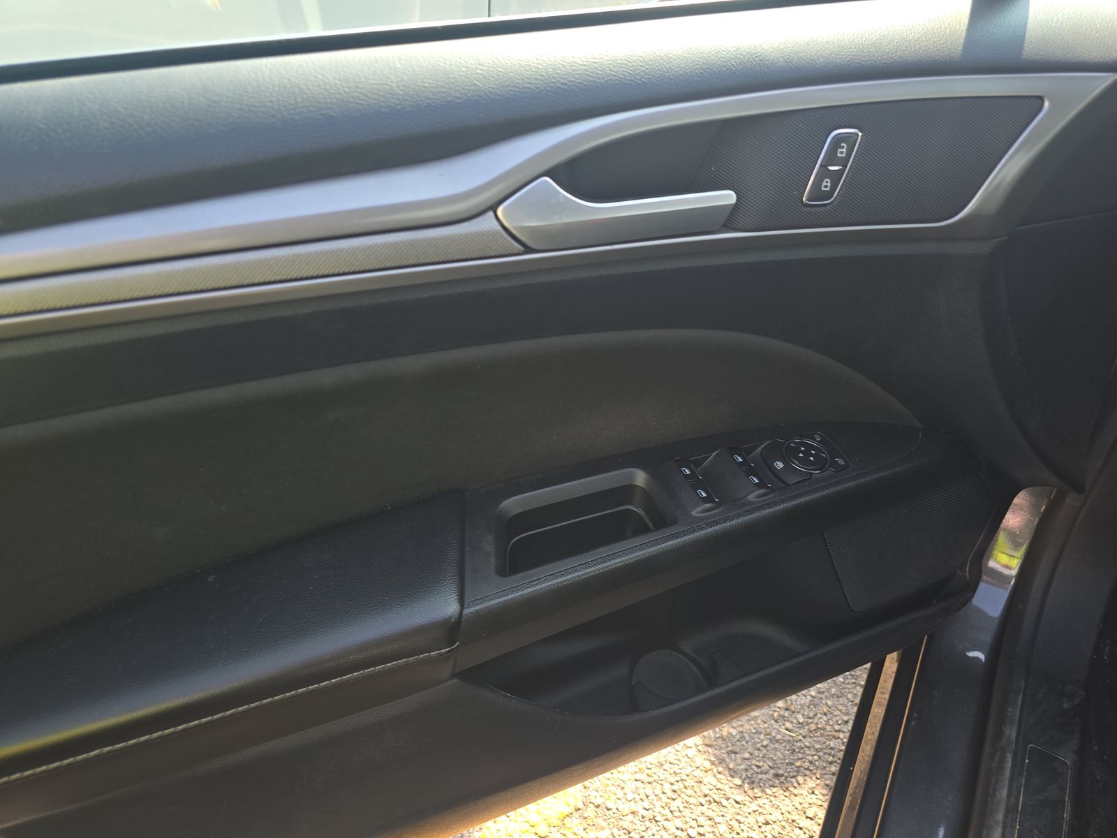 FORD FUSION - 10