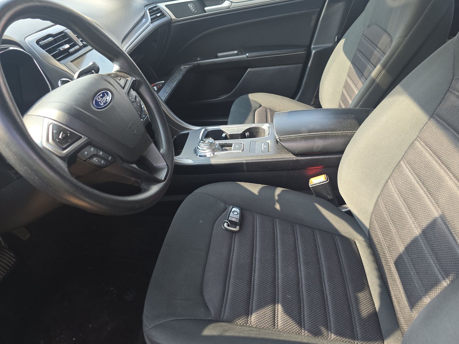 FORD FUSION - 8