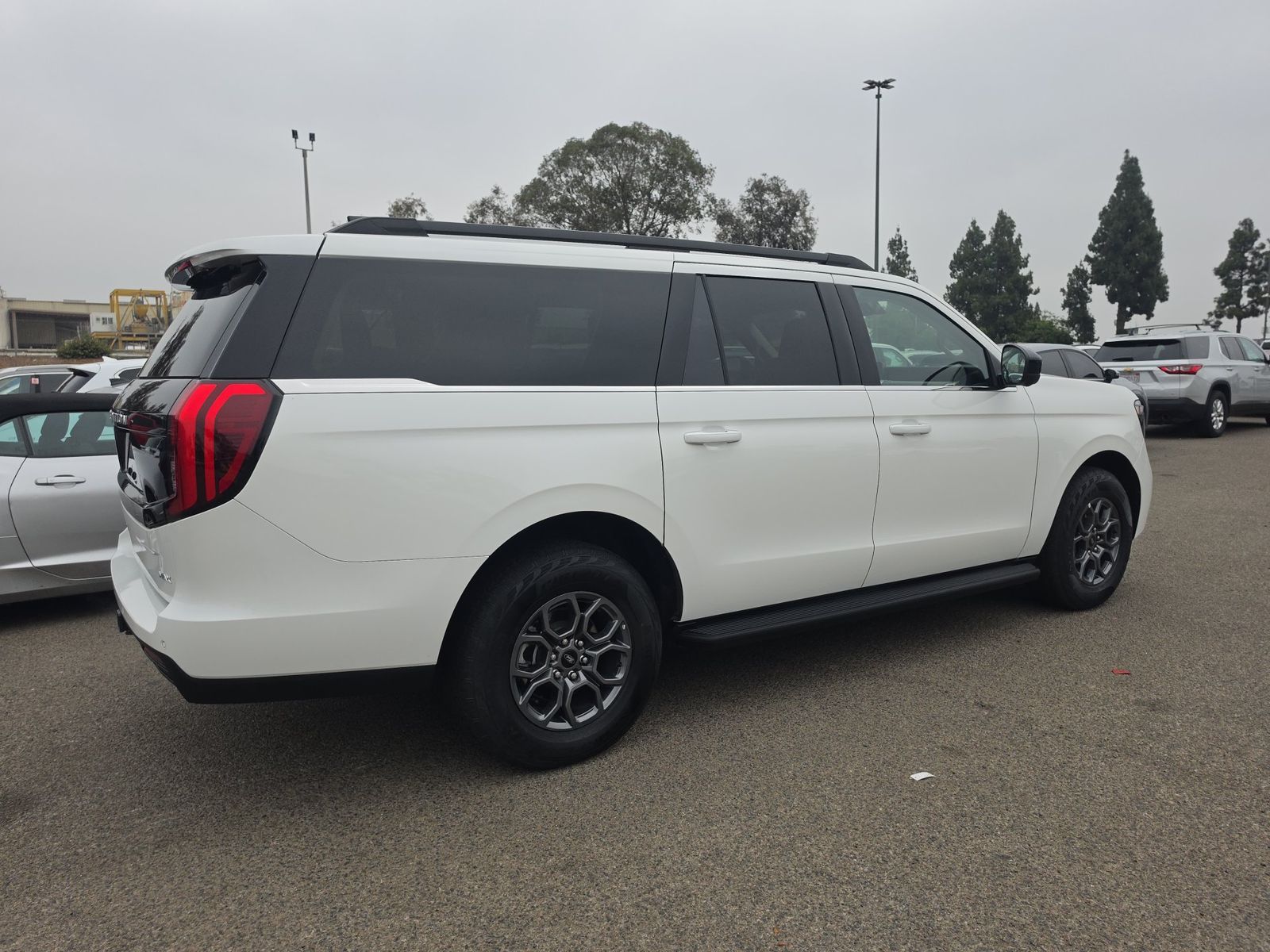FORD EXPEDITION MAX - 5