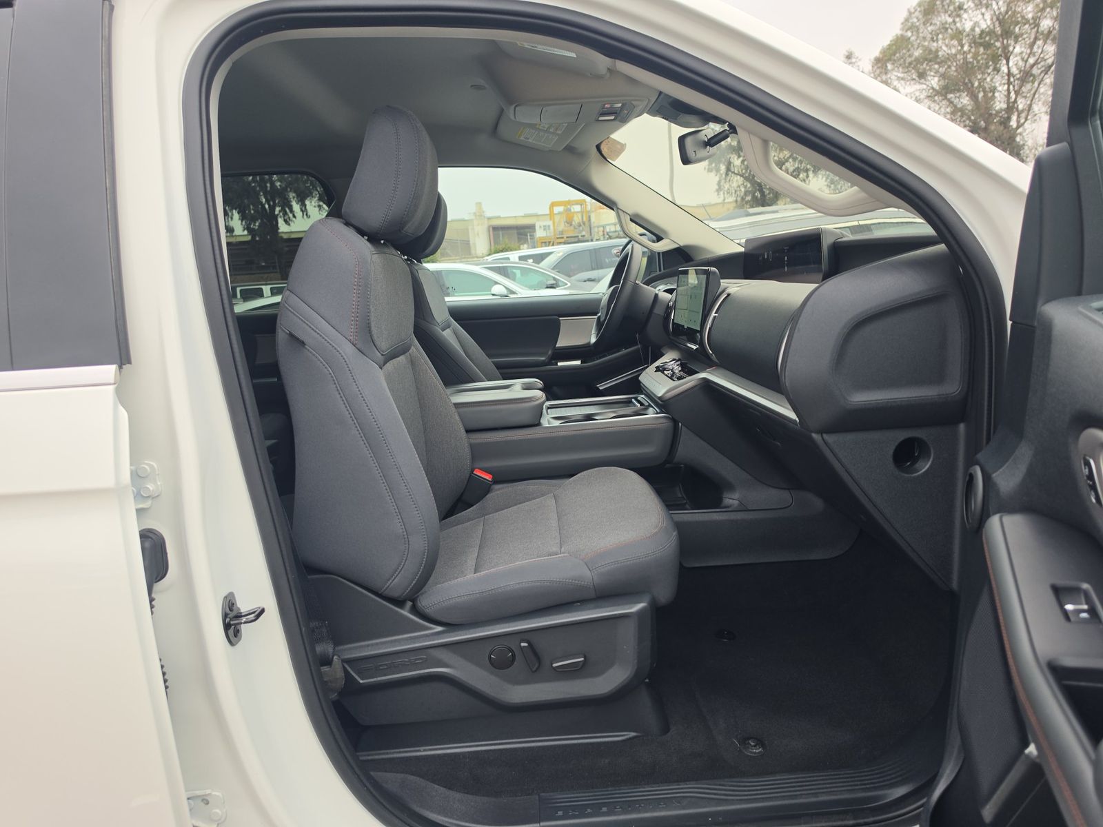 FORD EXPEDITION MAX - 9