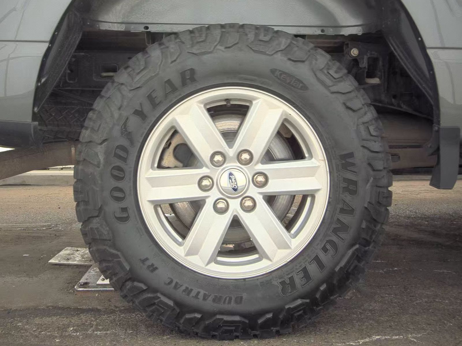 2023 Ford F-150 XLT AWD