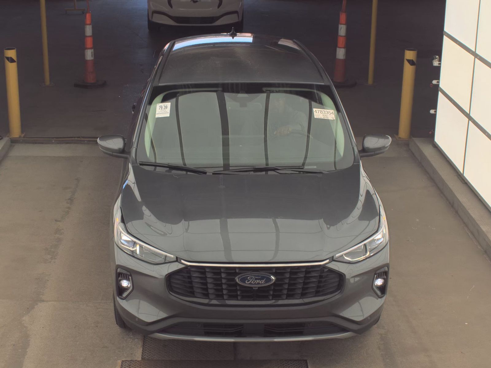 FORD ESCAPE - 3