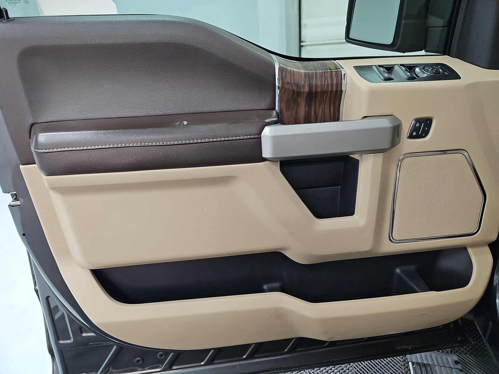 FORD F-150 - 10