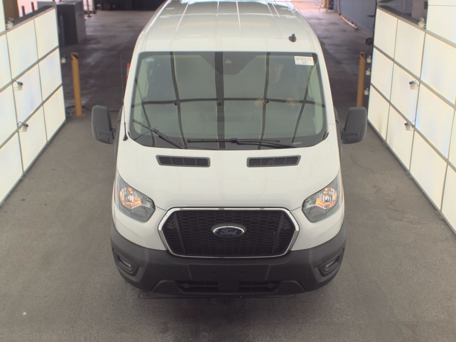 FORD TRANSIT 250 - 3