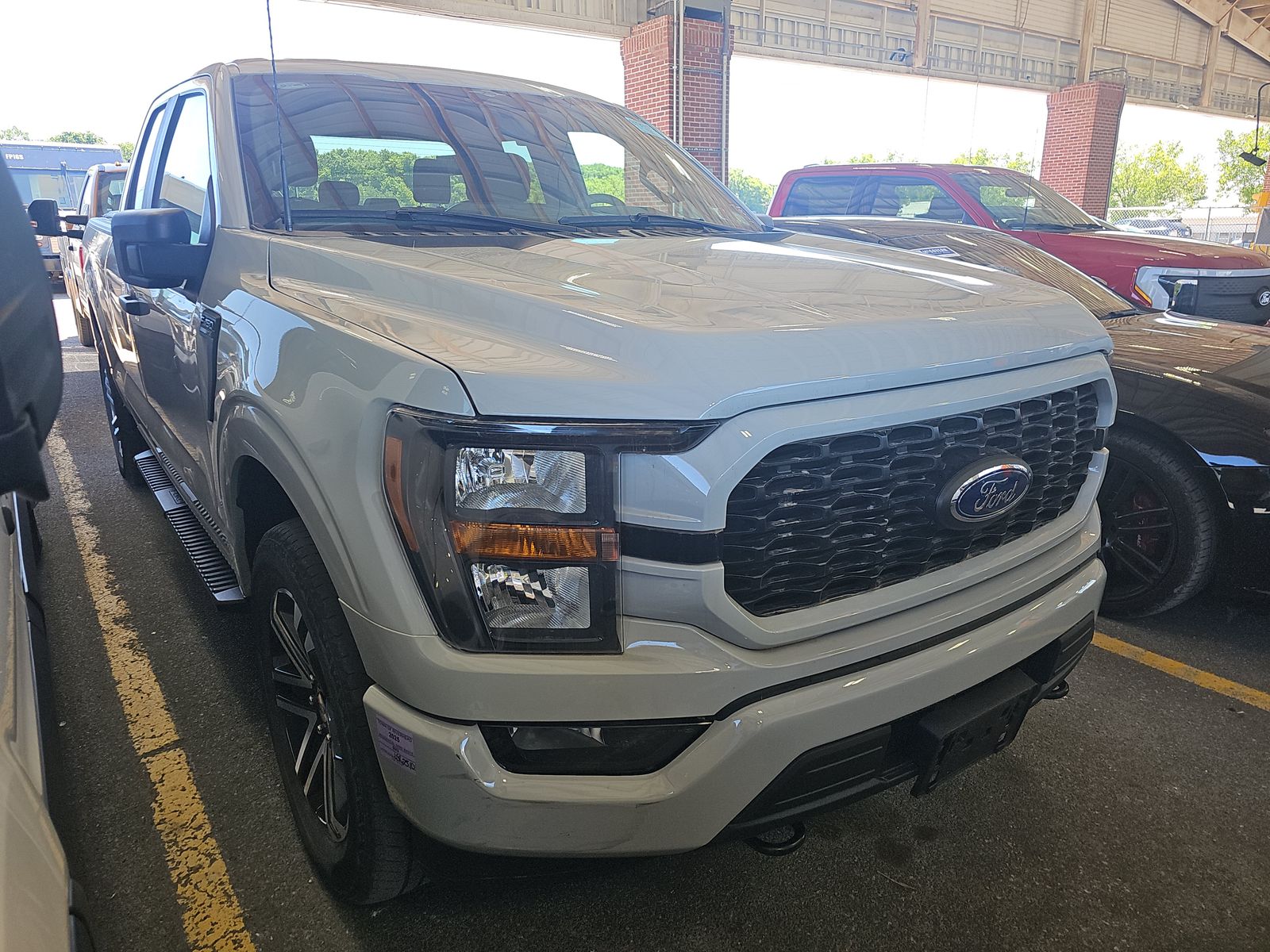 FORD F-150 - 4
