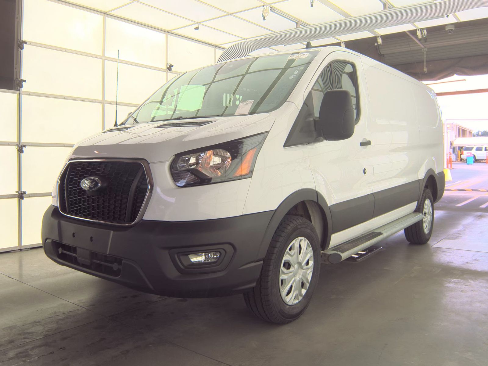 FORD TRANSIT 250 - 1
