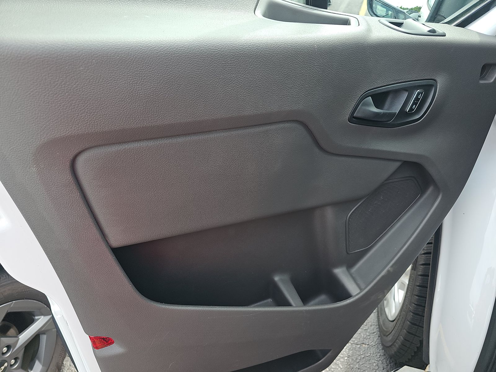 FORD TRANSIT 250 - 10