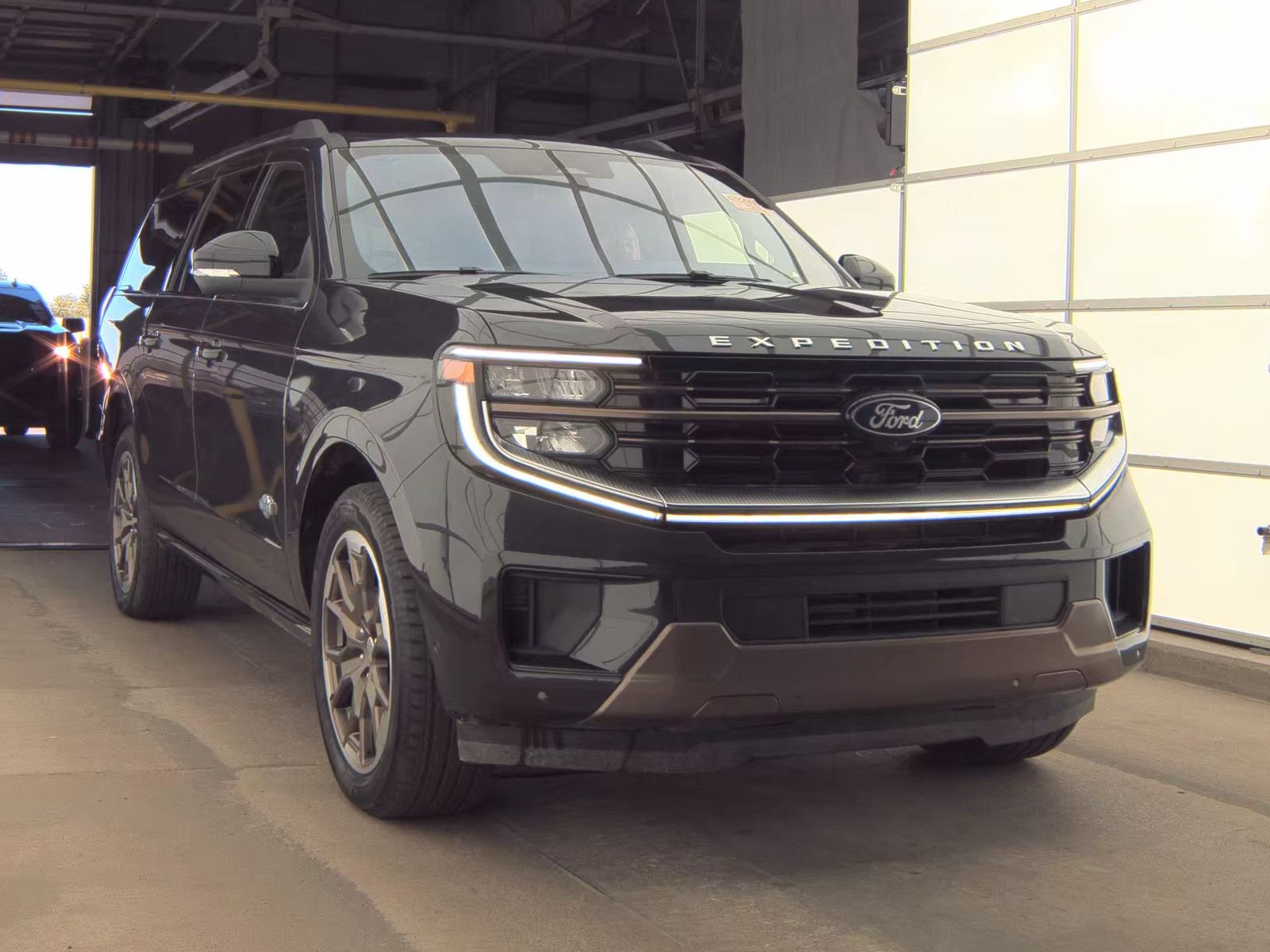 FORD EXPEDITION MAX - 5