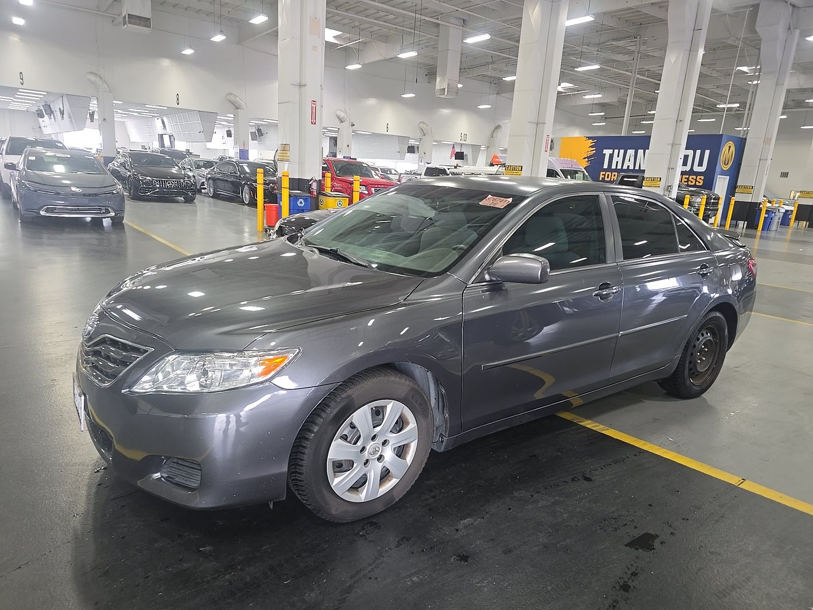 TOYOTA CAMRY - 1