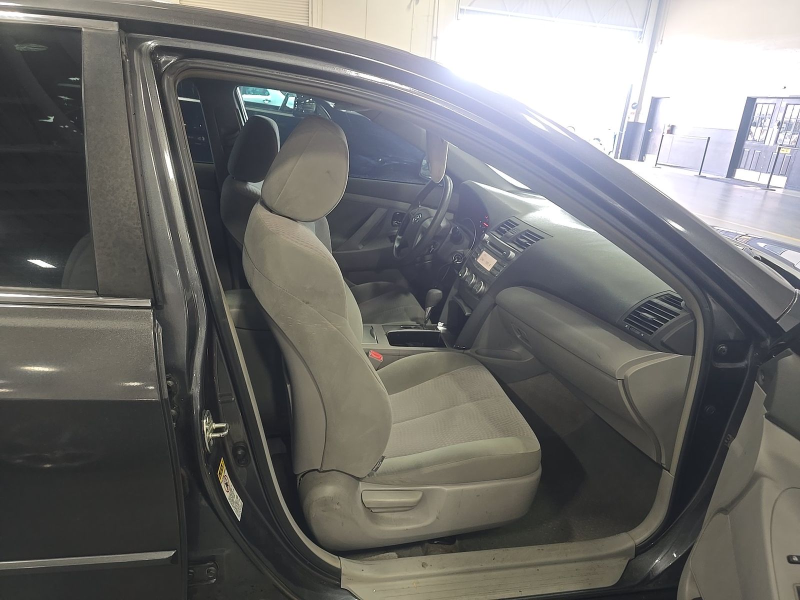 TOYOTA CAMRY - 9