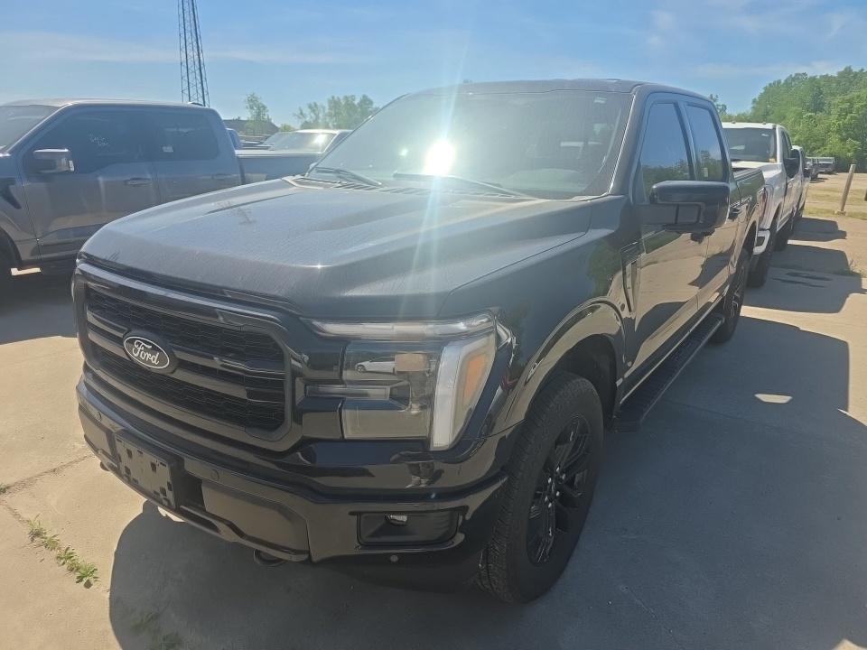 2025 Ford F-150 Lariat AWD
