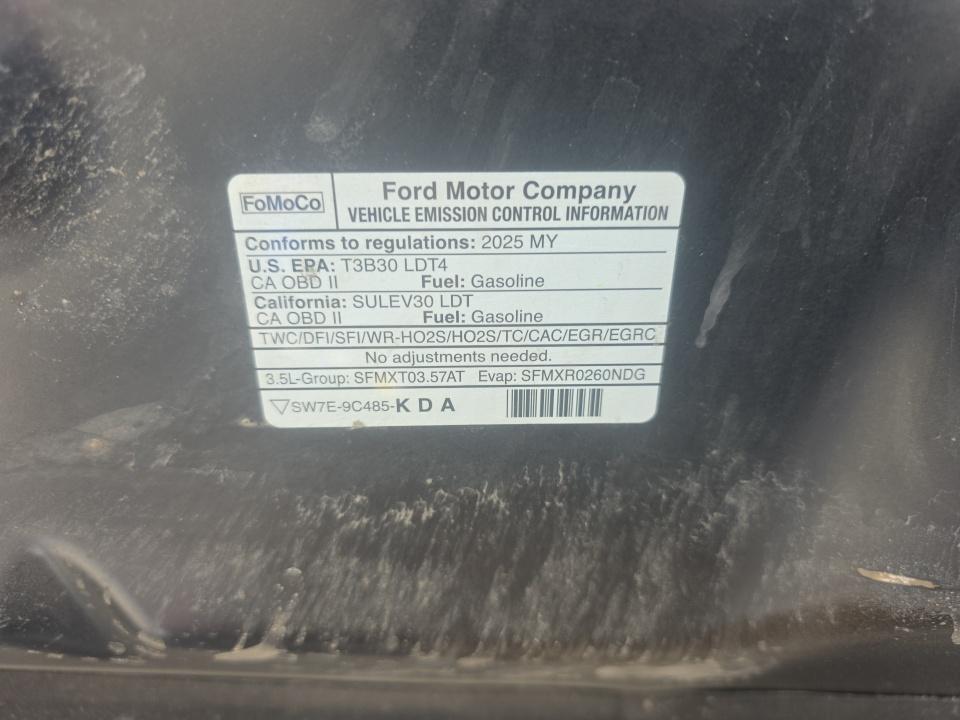2025 Ford F-150 Lariat AWD