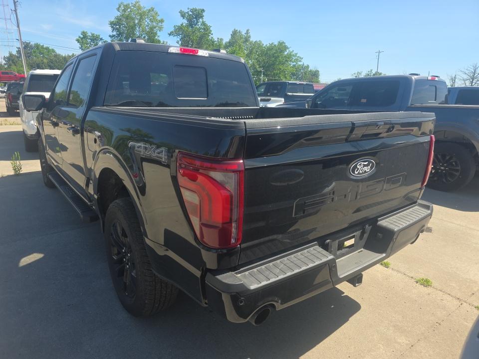 2025 Ford F-150 Lariat AWD