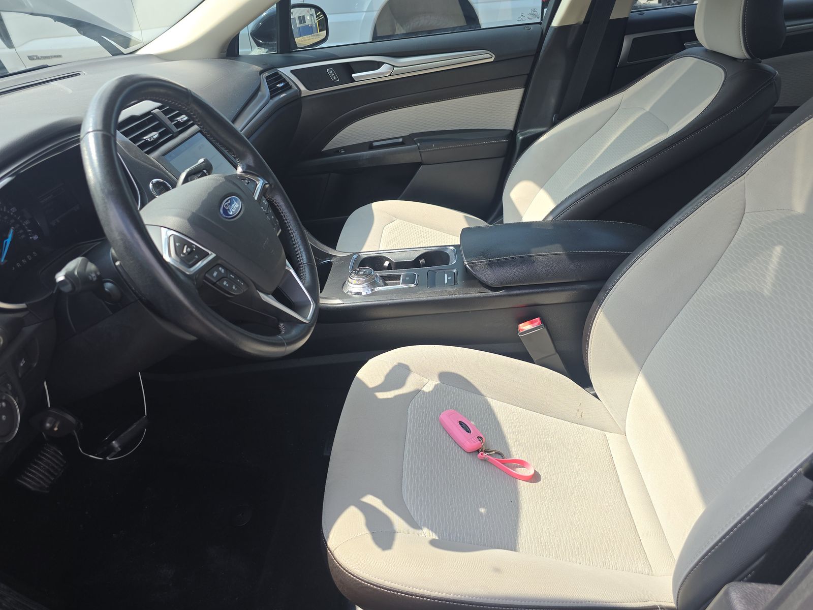 FORD FUSION - 8