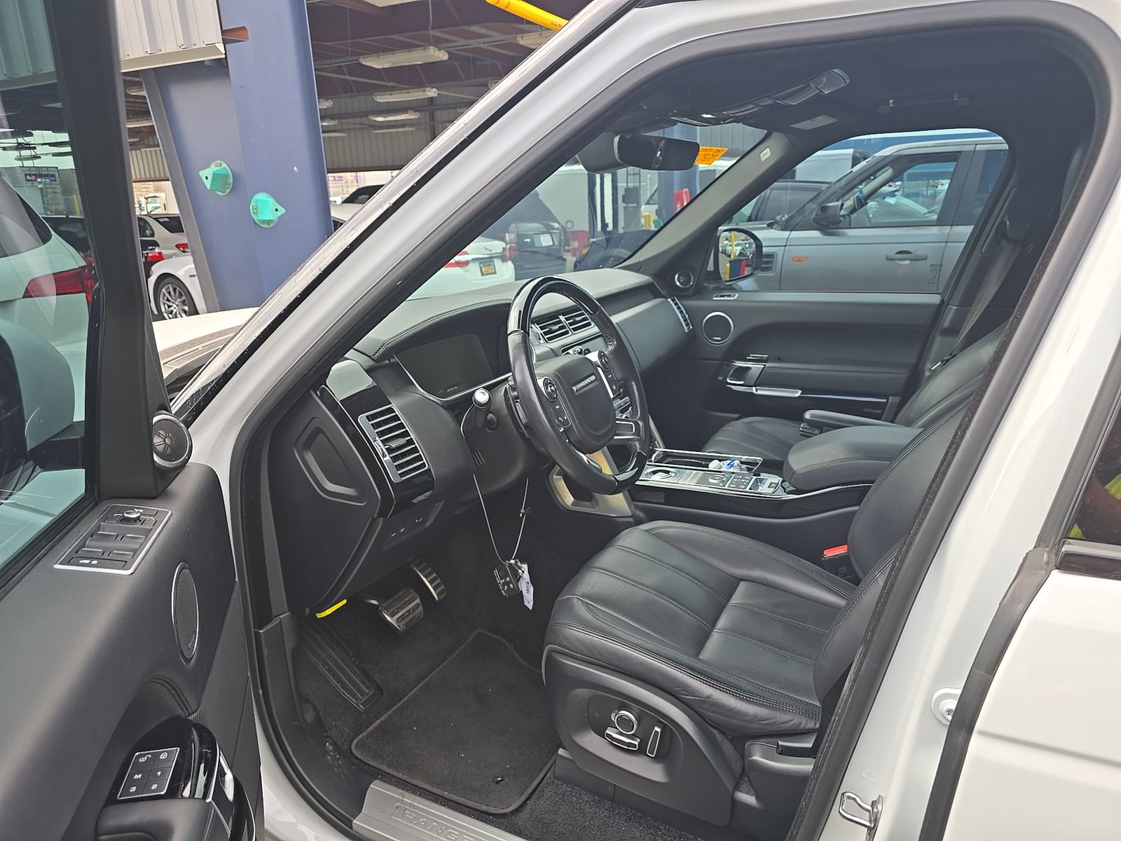 LAND ROVER RANGE ROVER - 8