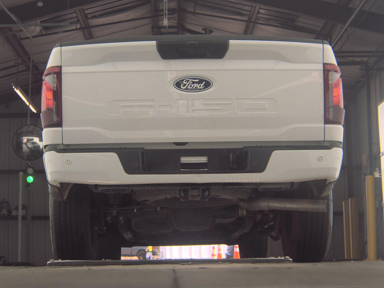 FORD F-150 - 8