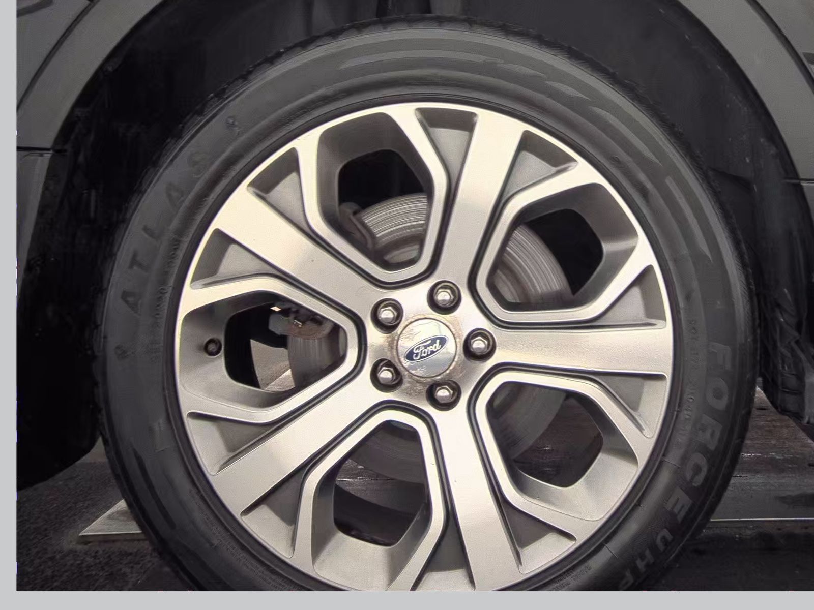 2018 Ford Explorer Platinum AWD