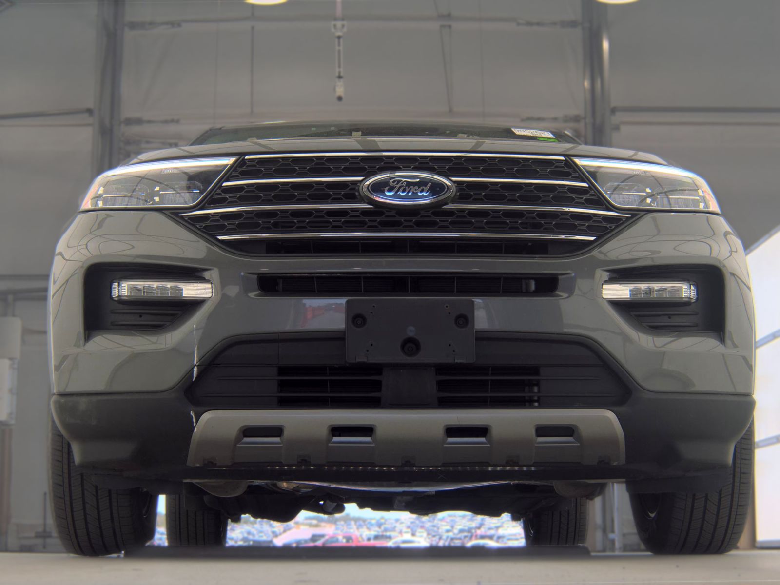 FORD EXPLORER - 4