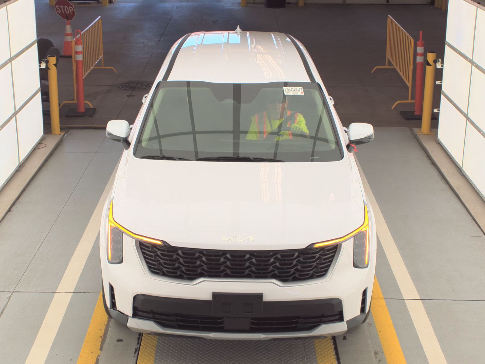 2025 Kia Sorento LX FWD