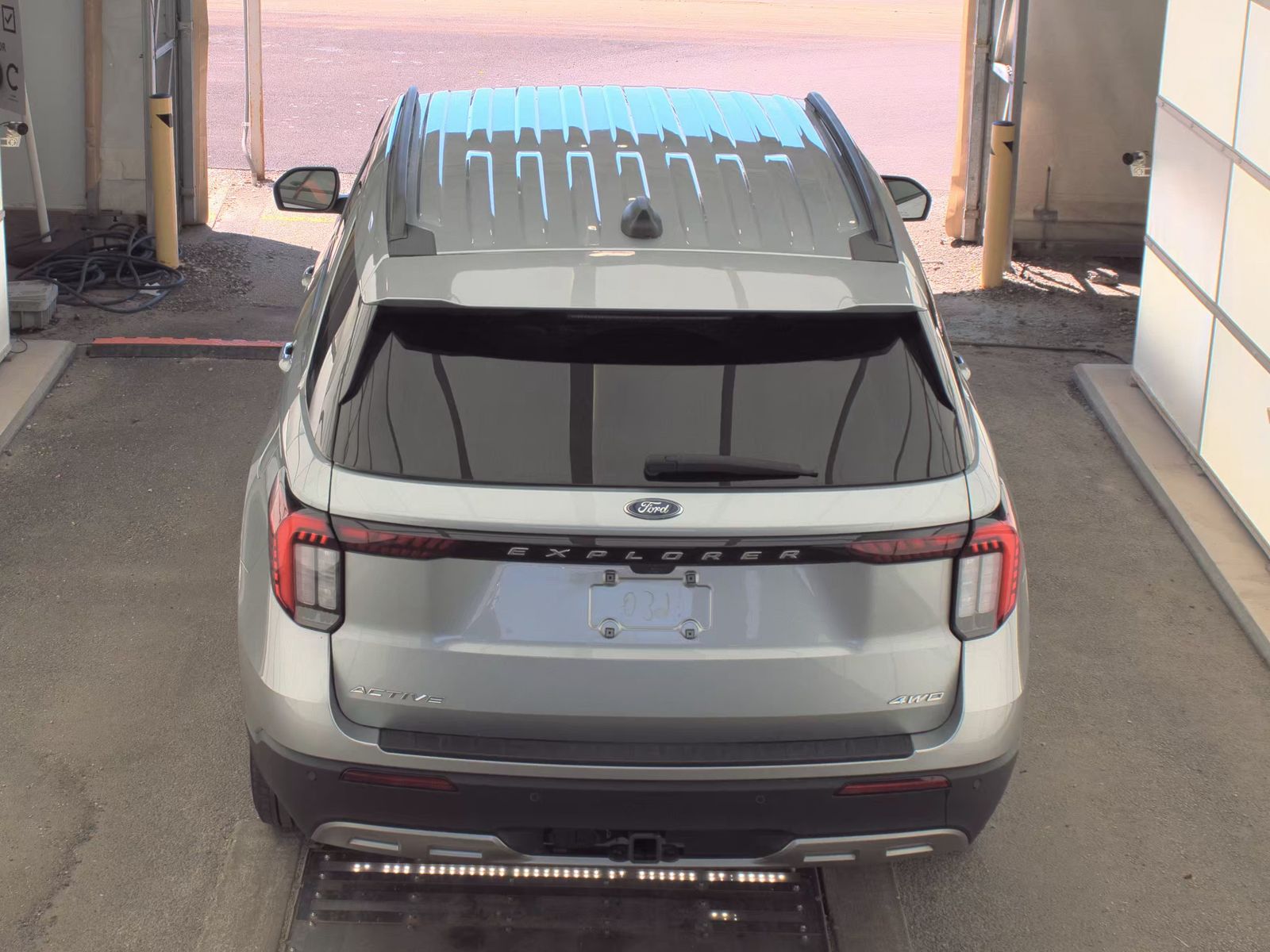 FORD EXPLORER - 7