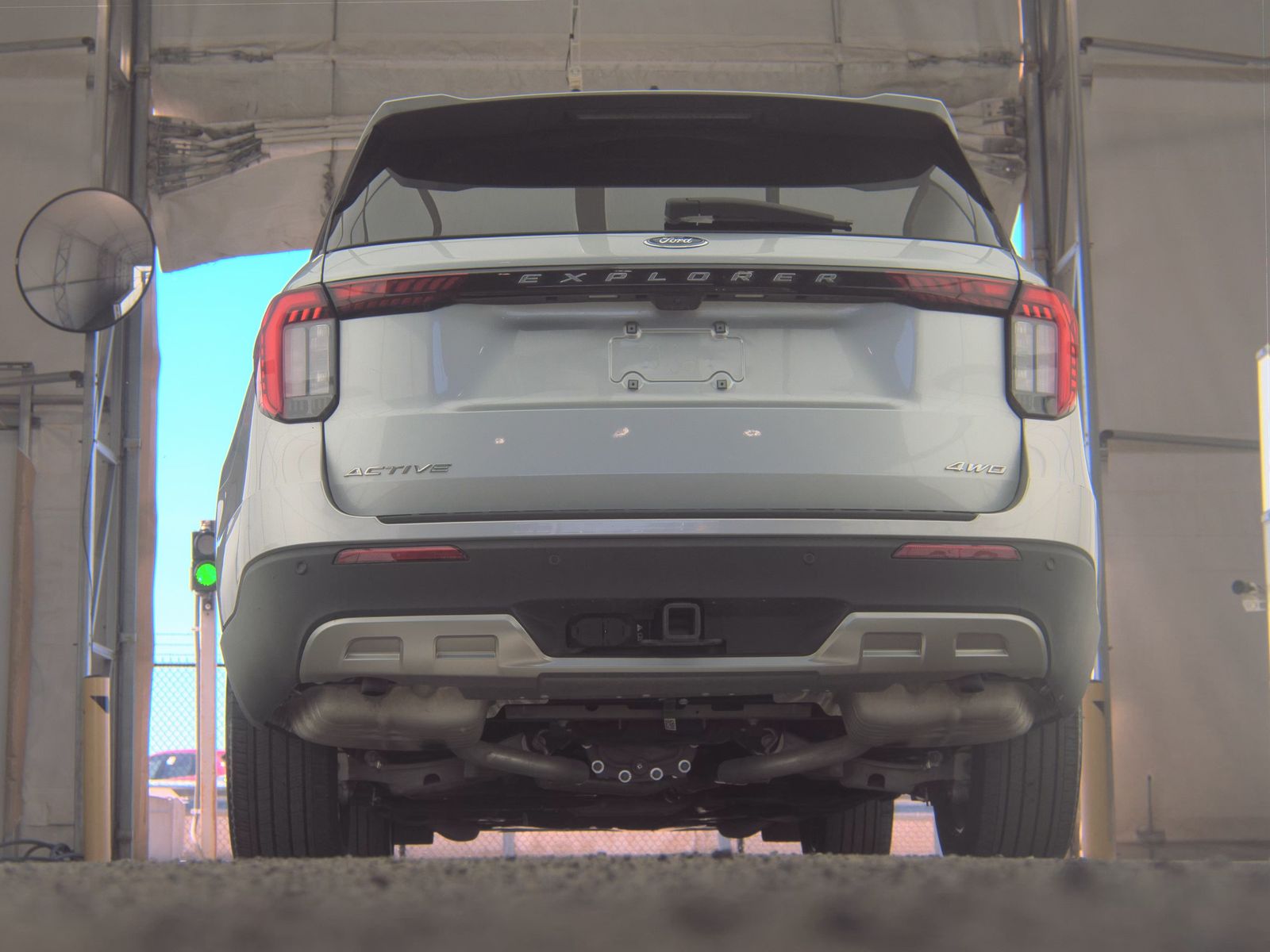 FORD EXPLORER - 8