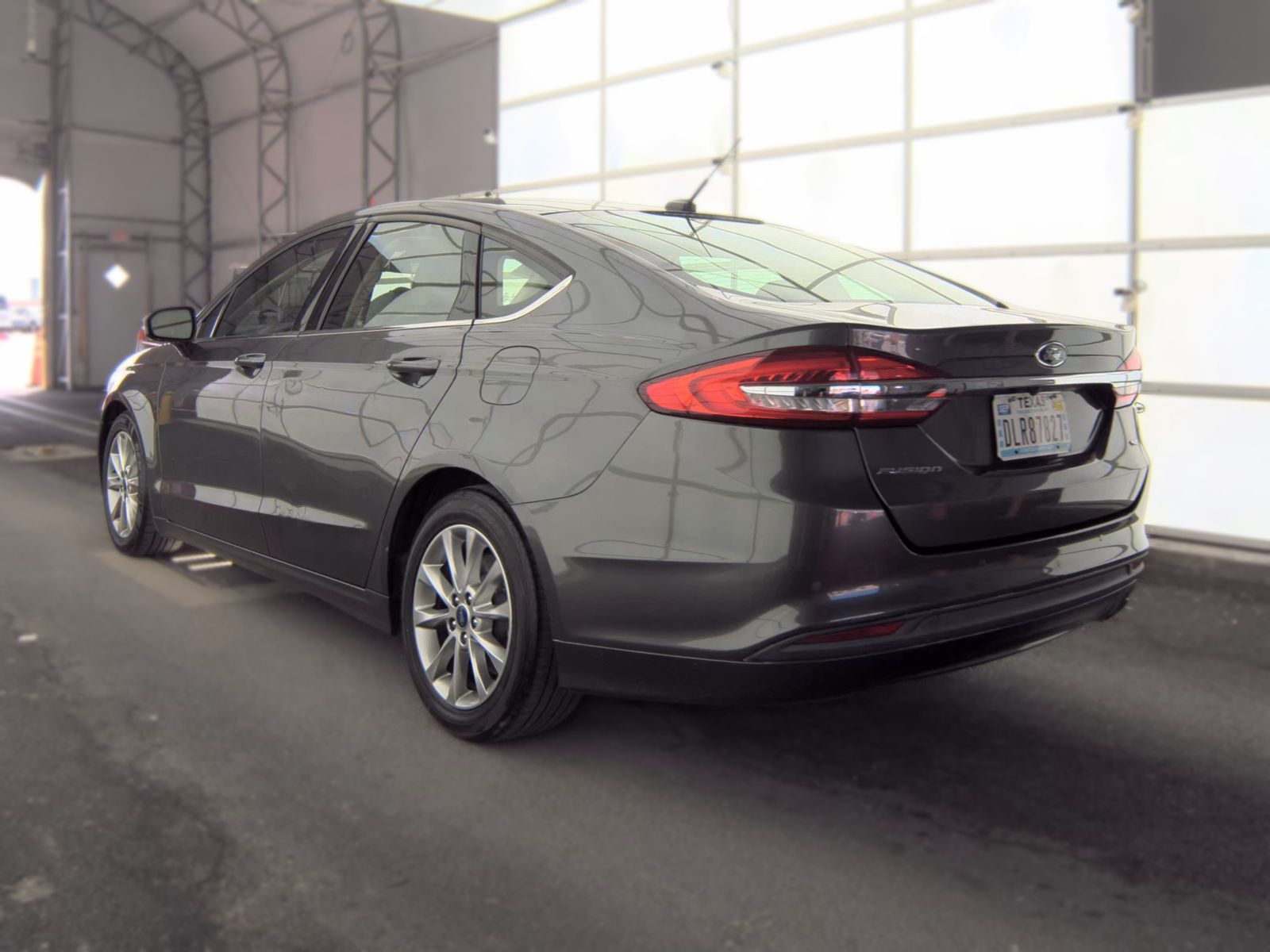 FORD FUSION - 9