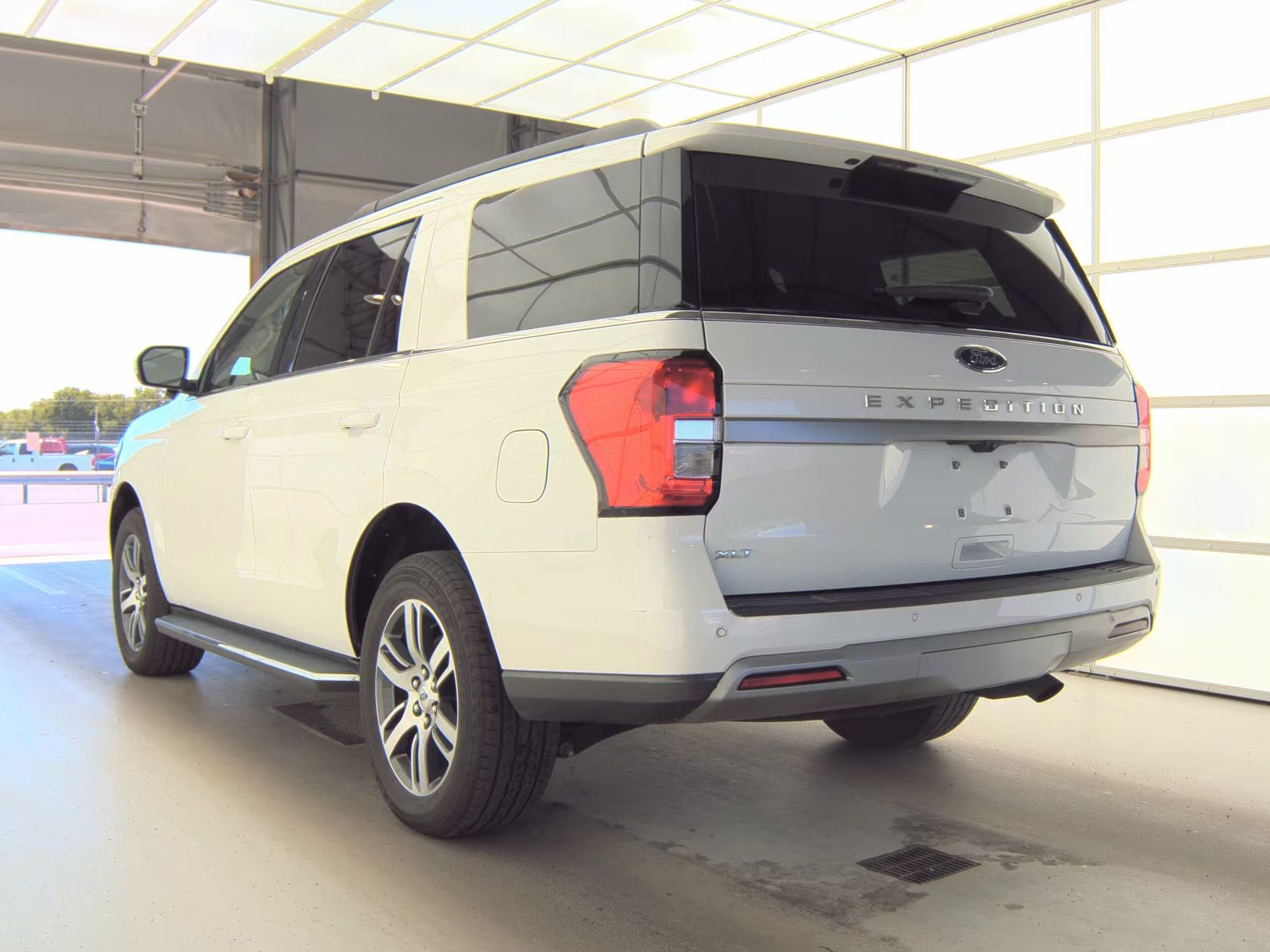 FORD EXPEDITION - 9