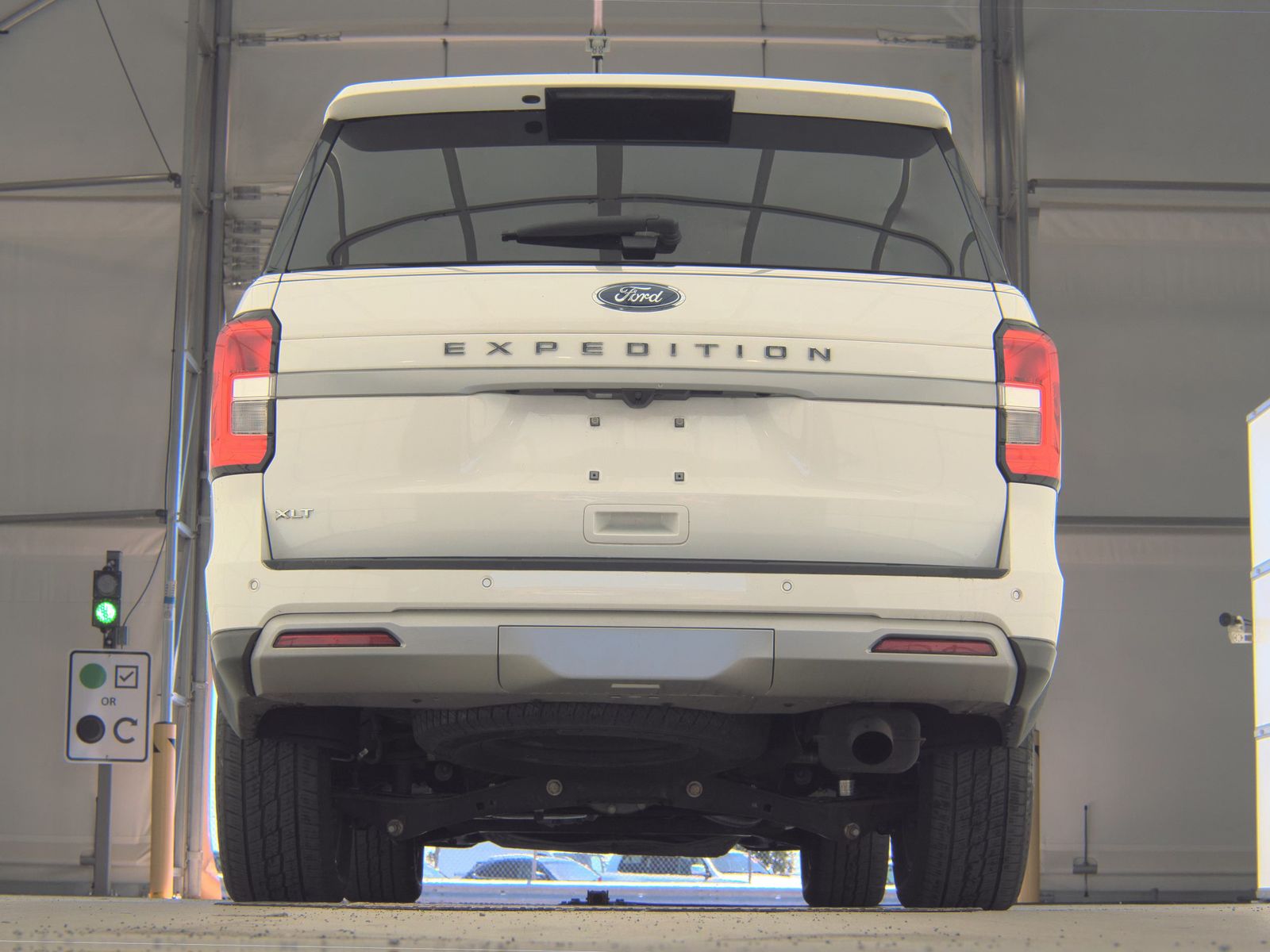FORD EXPEDITION - 8