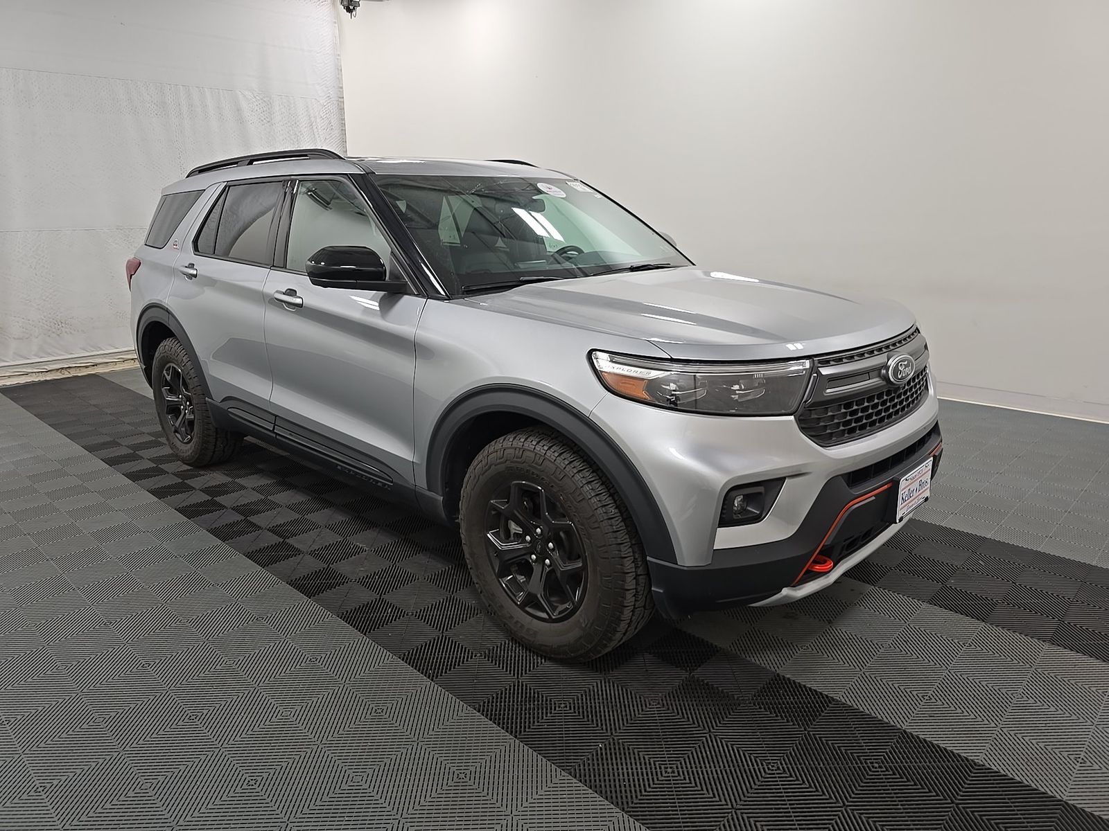 FORD EXPLORER - 4